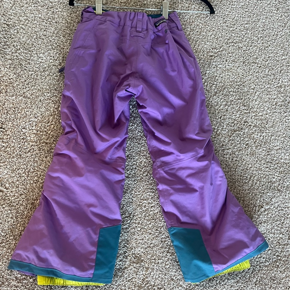 Patagonia insulated ski pants girls size 7 to 8